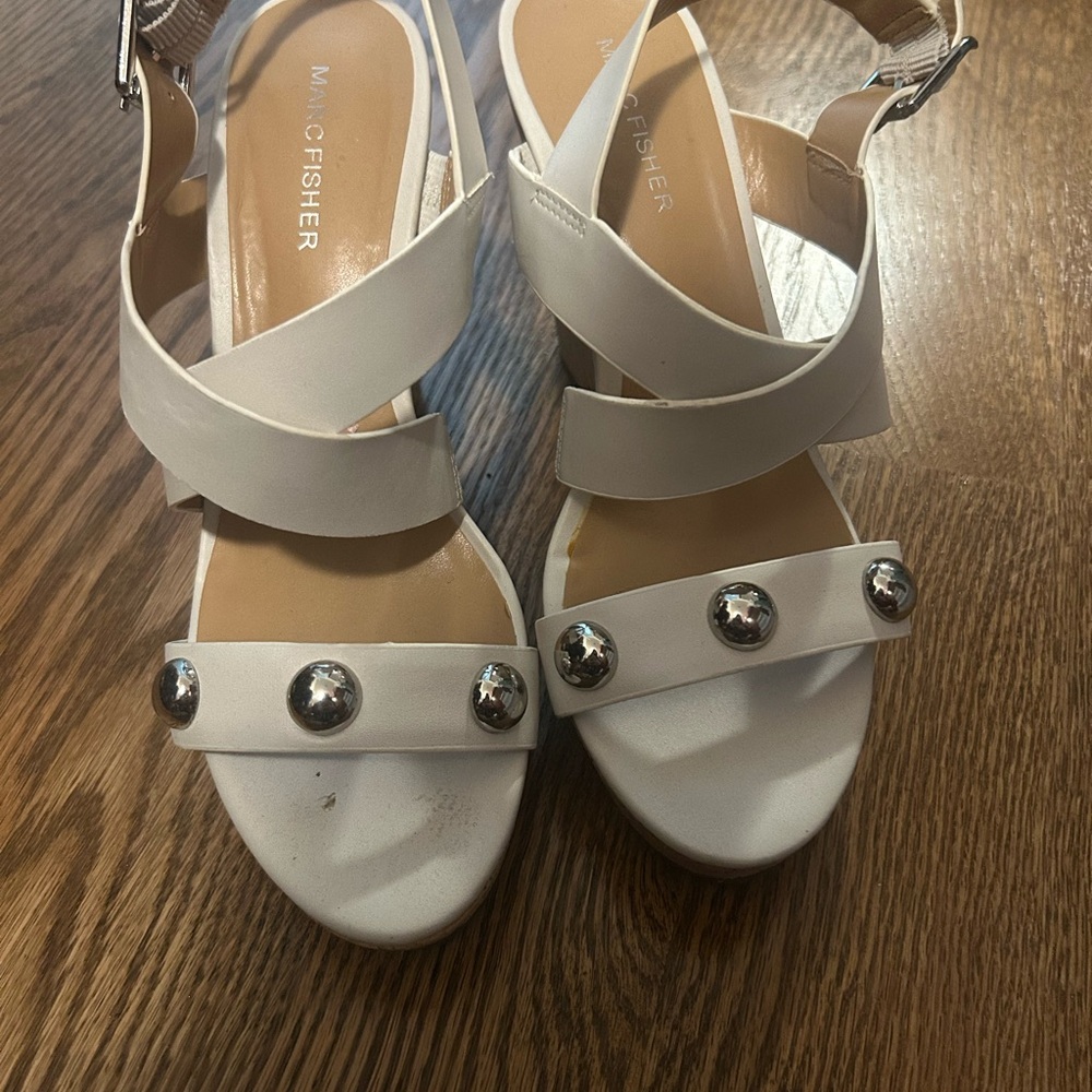 Marc Fisher White Wedges with Silver Studs